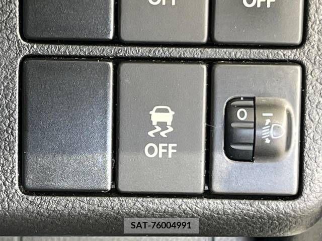 Mazda CAROL 2015-02 305282-4