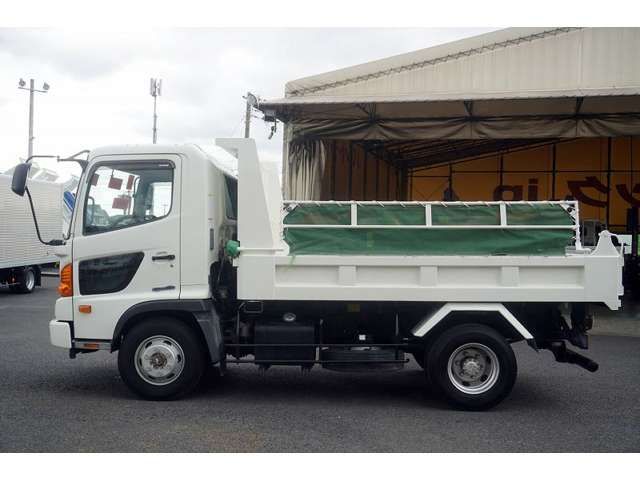 Hino RANGER 2012-11 6913-2