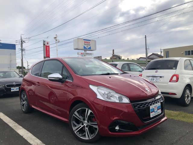 Peugeot 208 2019-02 184728-0