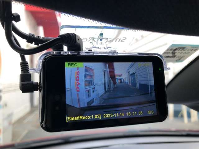 Peugeot 208 2019-02 184728-3