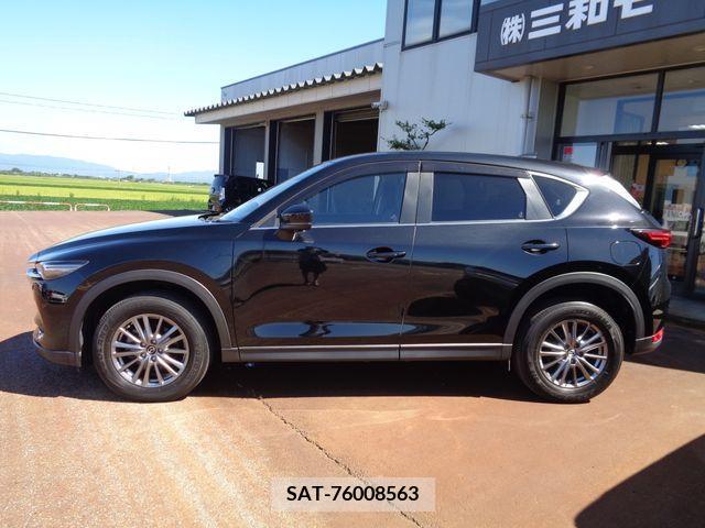 Mazda CX-5 2017-11 203001-5