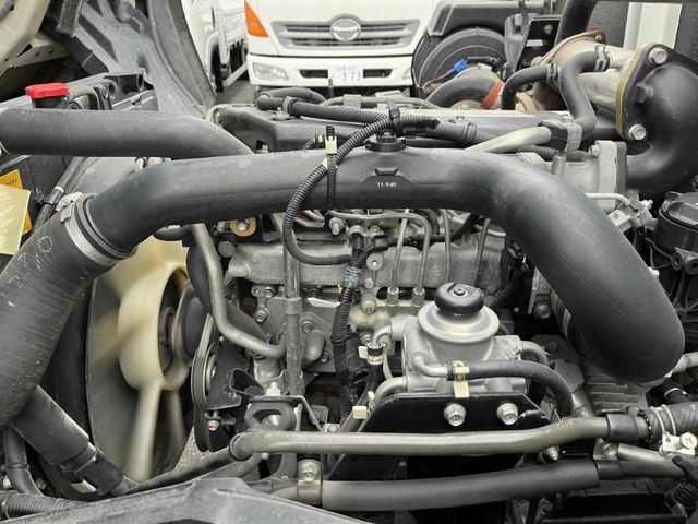 Isuzu FORWARD 2011-08 182922-20