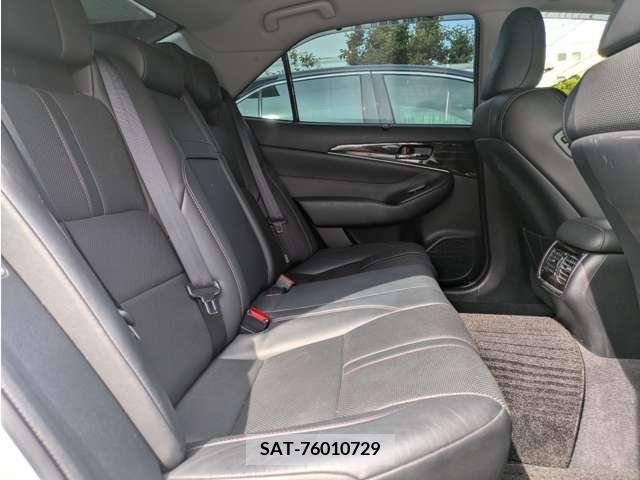 Toyota CROWN SEDAN 2016-02 300218-16