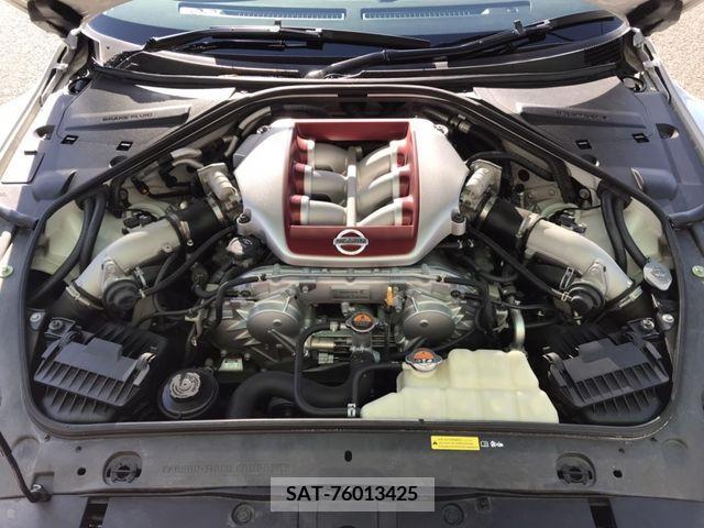 Nissan GT-R 2016-09 272074-18