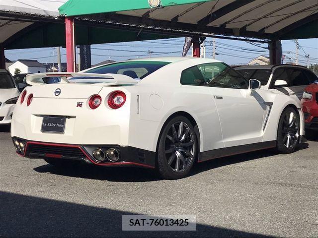 Nissan GT-R 2016-09 272074-5