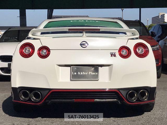 Nissan GT-R 2016-09 272074-6