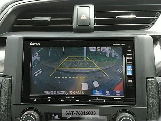 Honda CIVIC 2018-04 264358-2
