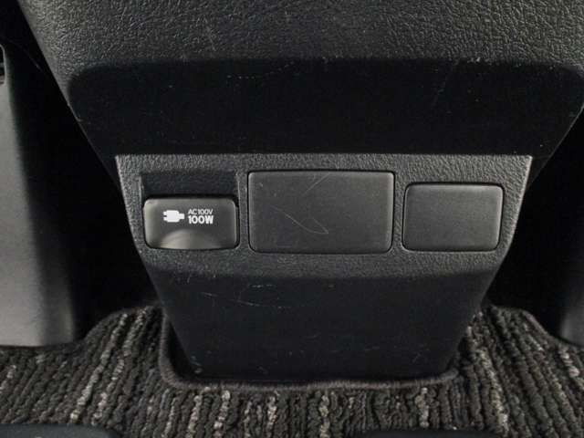 Toyota ALPHARD 2017-09 24590-16