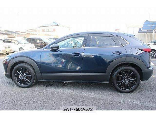 Mazda CX-30 2022-02 211829-8