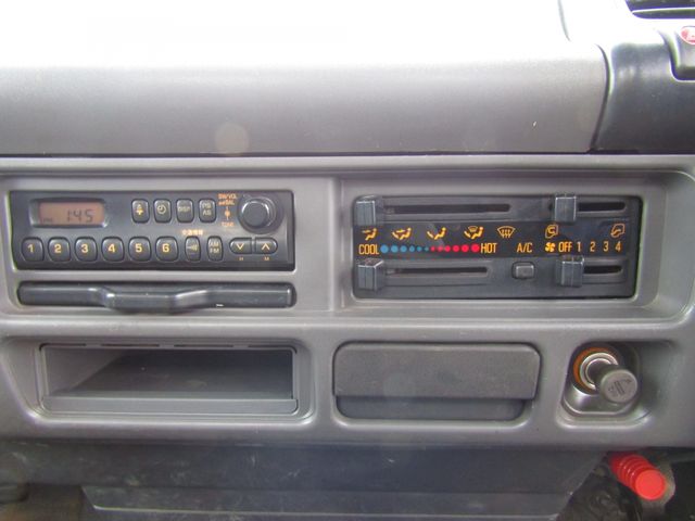 Nissan ATLAS 2004-05 9984-18