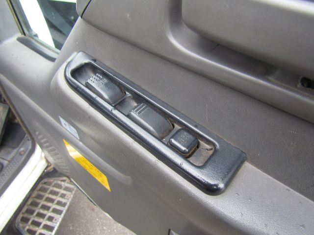 Nissan ATLAS 2004-05 9984-21