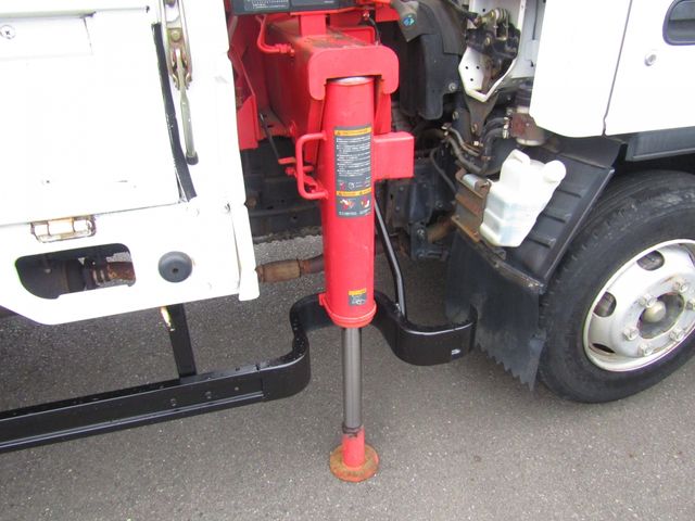 Nissan ATLAS 2004-05 9984-8