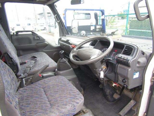 Nissan ATLAS 2004-05 9984-14