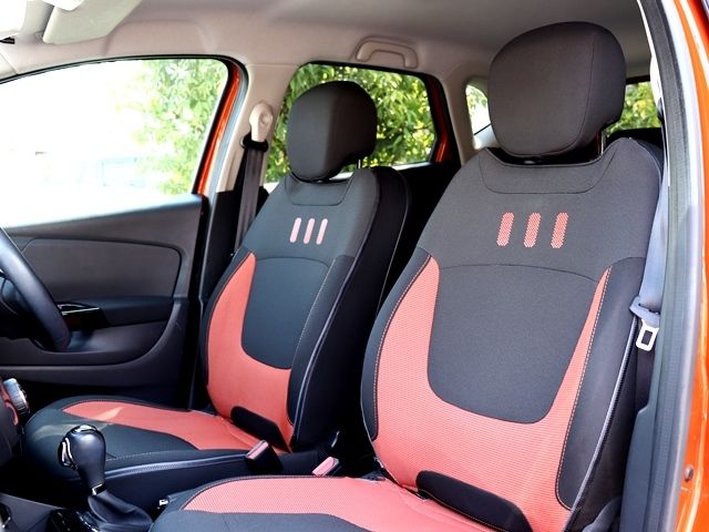 Renault CAPTUR 2015-03 16196-26