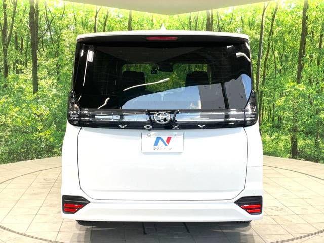 Toyota VOXY 2022-07 192567-16