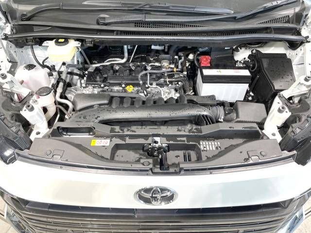 Toyota VOXY 2022-07 192567-19