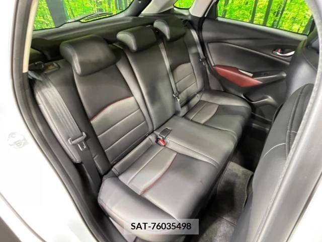 Mazda CX-3 2015-08 222566-9