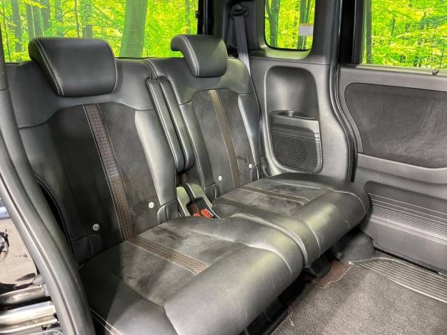 Honda N BOX CUSTOM 2018-10 195995-9