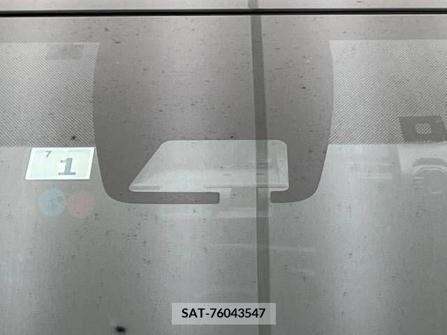 Toyota VOXY 2020-01 321676-5