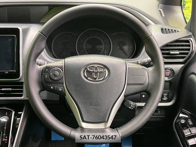 Toyota VOXY 2020-01 321676-12