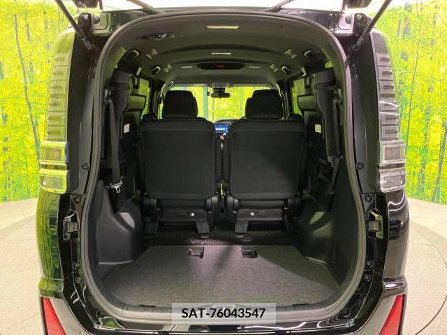 Toyota VOXY 2020-01 321676-11