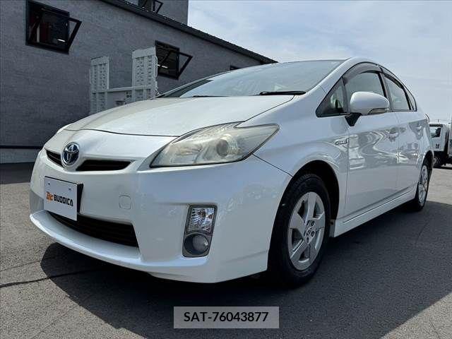 Toyota PRIUS 2010-06 282061-9