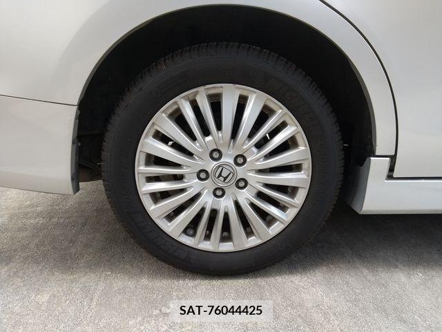 Honda e 2010-03 217987-21