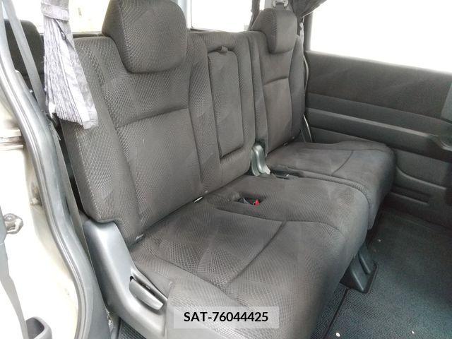 Honda e 2010-03 217987-14