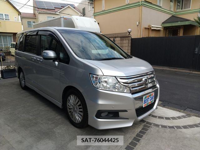 Honda e 2010-03 217987-2