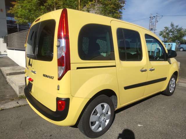 Renault KANGOO 2017-06 11294-2
