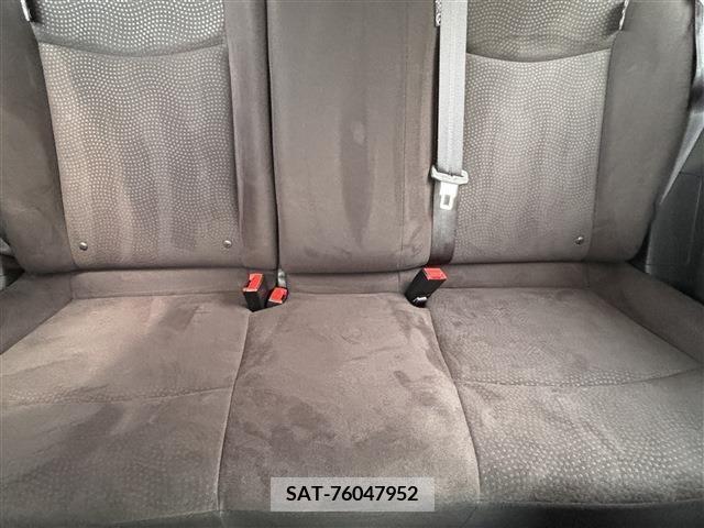 Nissan LEAF 2016-02 367052-16