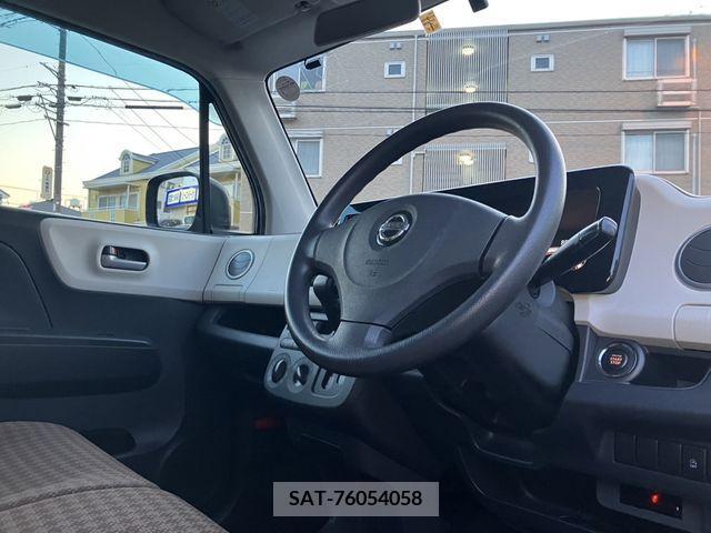 Nissan MOCO 2014-01 214933-7