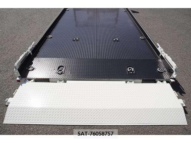 Mitsubishi CANTER 2024-01 294472-16