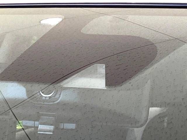 Nissan NOTE 2017-08 20172-2