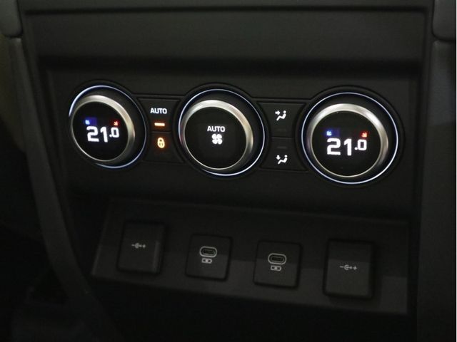 ROVER DEFENDER 2021-06 19462-28
