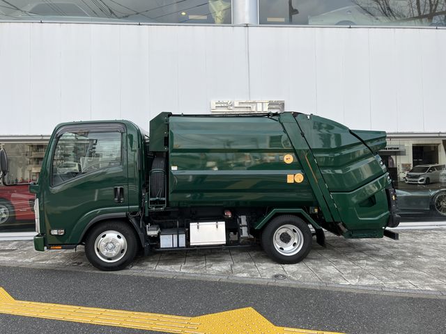 Isuzu ELF TRUCK 2017-06 924-3