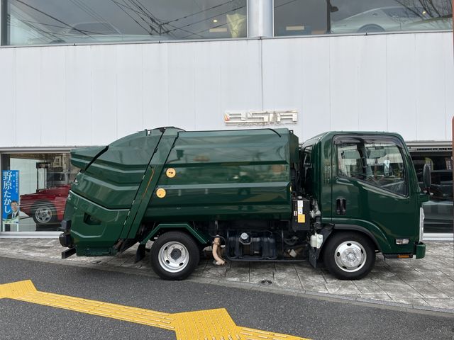 Isuzu ELF TRUCK 2017-06 924-2
