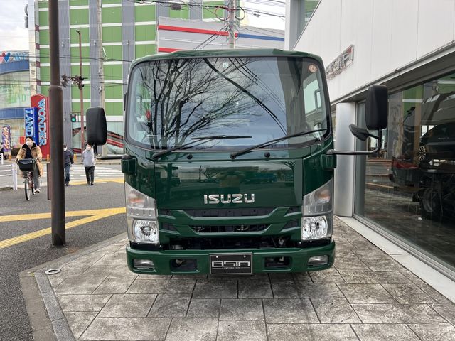 Isuzu ELF TRUCK 2017-06 924-1