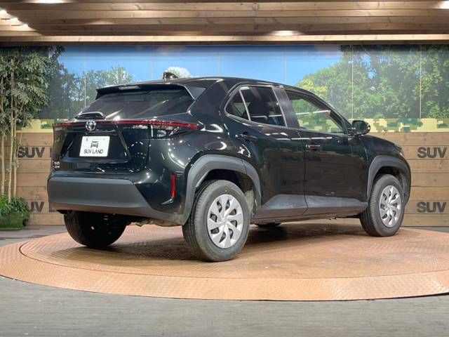 Toyota YARIS CROSS 2023-03 193374-18