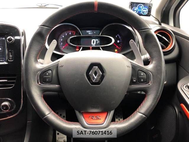 Renault LUTECIA 2014-02 283097-10