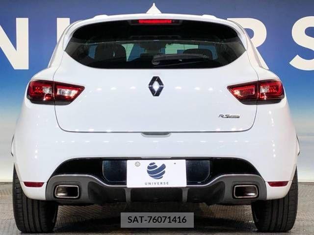 Renault LUTECIA 2014-02 283097-16