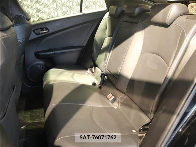 Toyota PRIUS 2020-03 322458-11