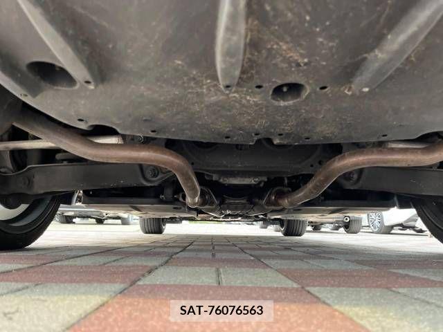 Lexus IS 2013-11 243116-19