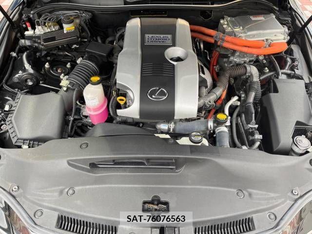 Lexus IS 2013-11 243116-18