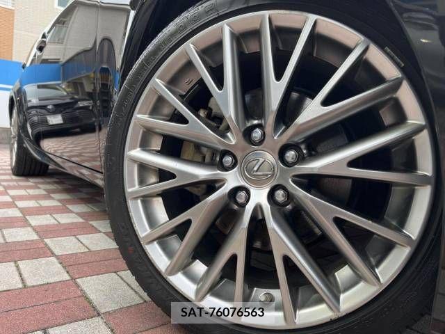 Lexus IS 2013-11 243116-12
