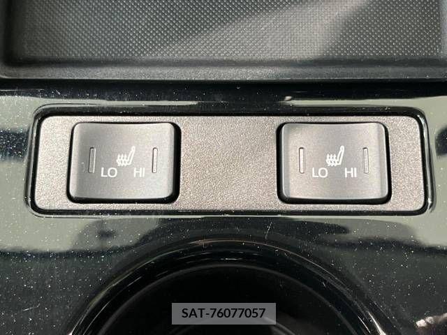 Toyota PRIUS 2020-10 380018-4