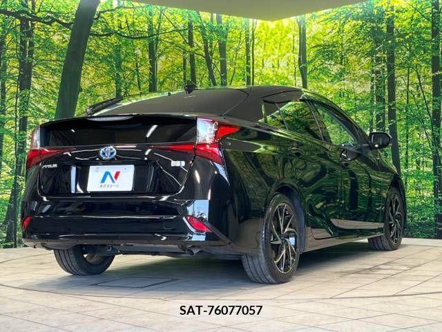 Toyota PRIUS 2020-10 380018-17