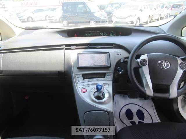 Toyota PRIUS 2012-04 328231-4