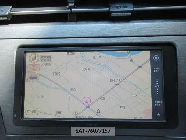 Toyota PRIUS 2012-04 328231-7