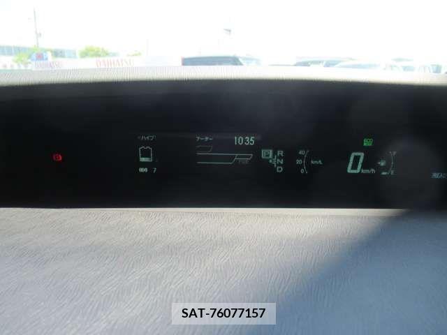 Toyota PRIUS 2012-04 328231-6